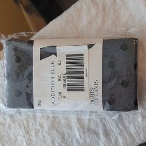 3X/4X Plus Size Grey Tights with Black Polkadots - NWT